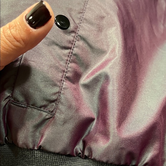 Puma Iridescent Bomber
Jacket In Plum Jacket with Black Trim Size Small - Picture 10 of 11